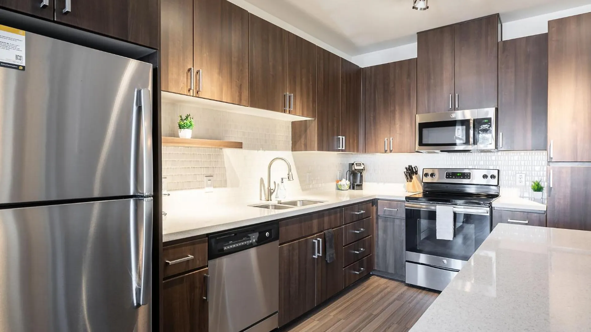 Two Modern Cozysuites At Town Lake Waterfront Tempe 0*,  United States